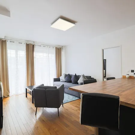 Apartment 2 Eiffel Tower *